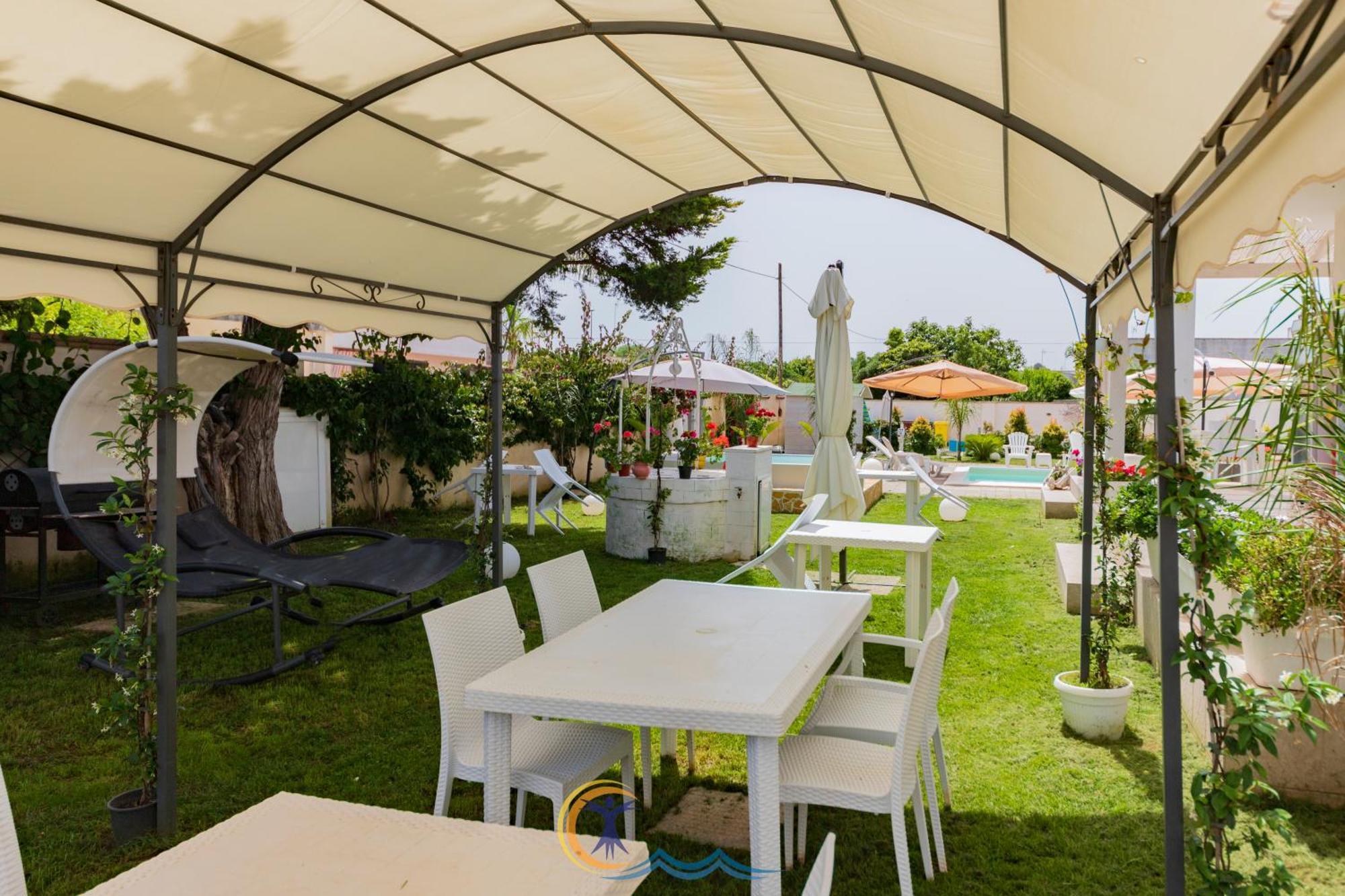 Villa Leonardo San Foca - Room, Pool & Restaurant Exteriér fotografie